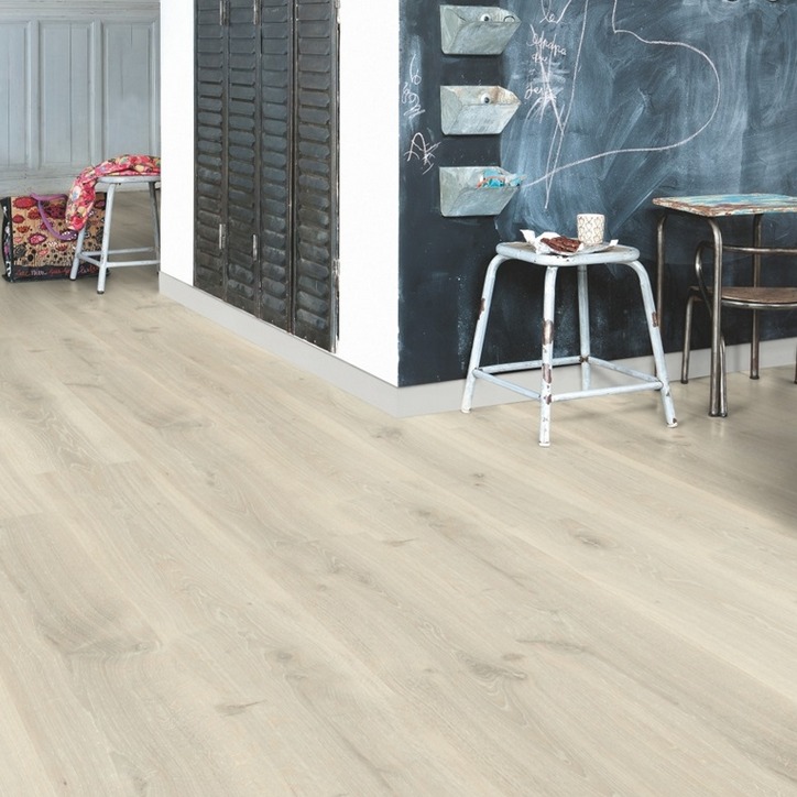 Panele laminowanymi bez fug marki Quick-Step
